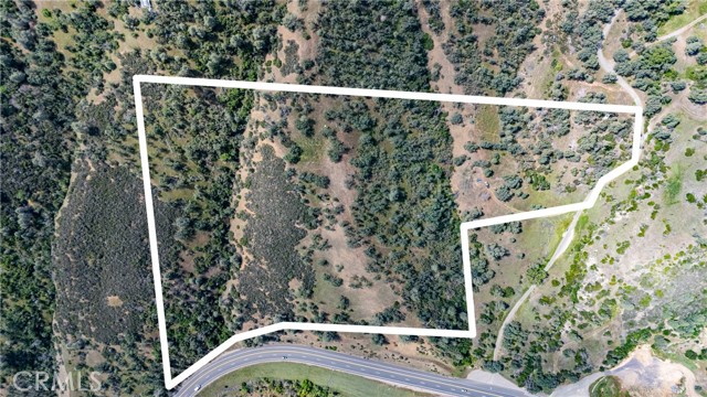 401 Watertrough Rd, Clearlake Oaks
