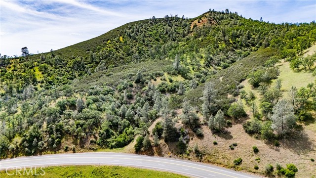 401 Watertrough Rd, Clearlake Oaks