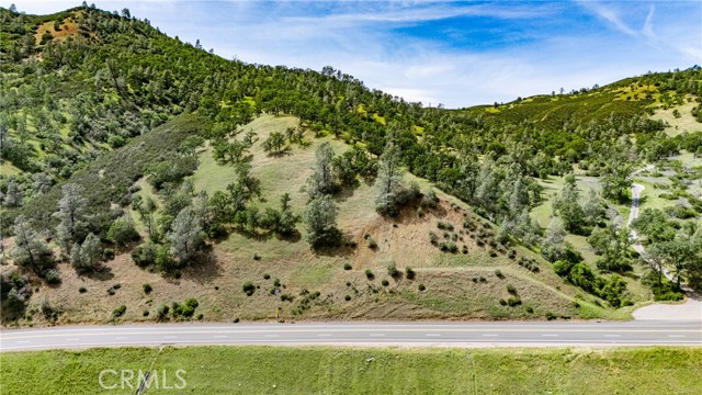 401 Watertrough Rd, Clearlake Oaks