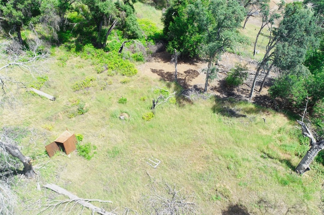 3168 Oak Crest, Clearlake