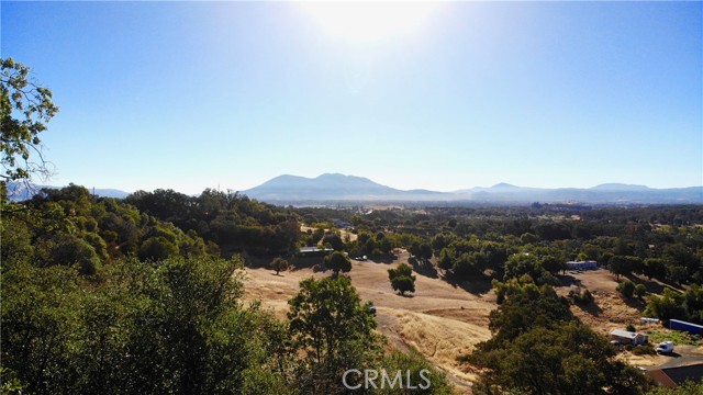1985 Bastian Court, Lakeport