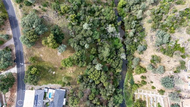 16985 Knollview, Hidden Valley Lake