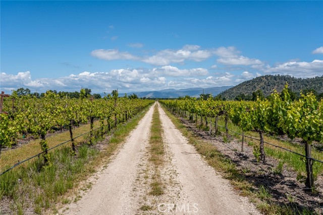 4500 Clark, Kelseyville