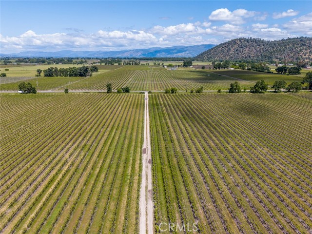 4500 Clark, Kelseyville