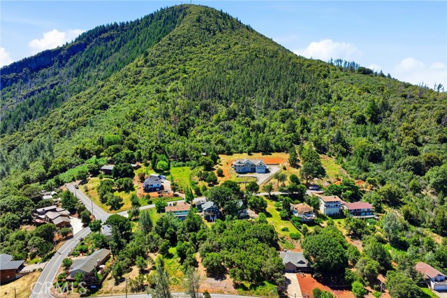 3157 Riviera Heights, Kelseyville