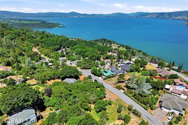 3157 Riviera Heights, Kelseyville