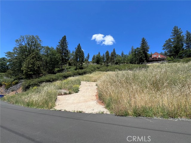 9284 Bleuss Way, Cobb