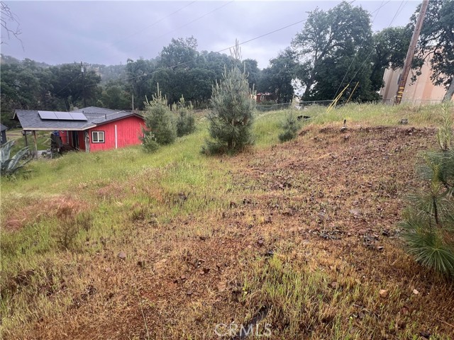 2995 Oak Crest Drive, Clearlake