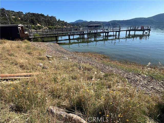 2995 Oak Crest Drive, Clearlake
