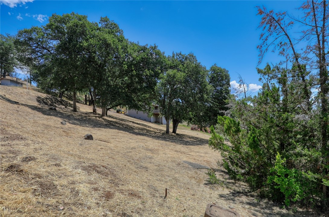 17270 Knollview, Hidden Valley Lake