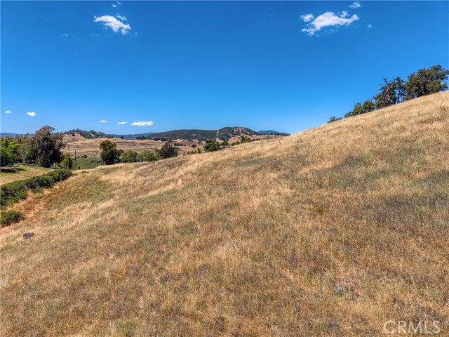 670 Walnut, Lakeport