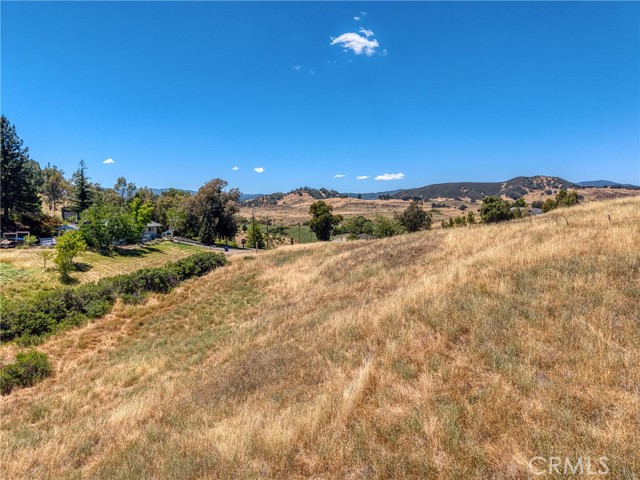 670 Walnut, Lakeport