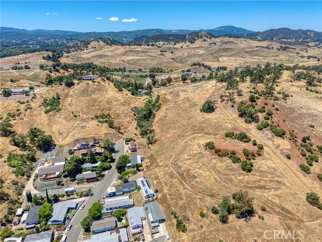 670 Walnut, Lakeport
