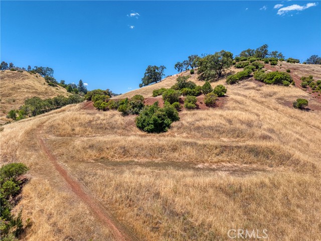 670 Walnut, Lakeport