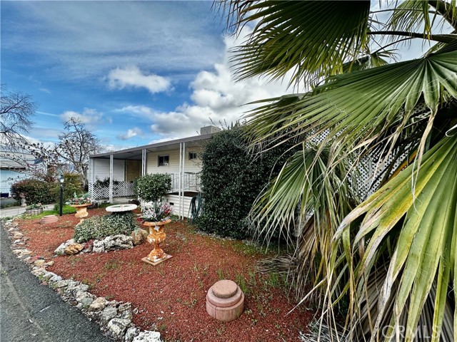 4265 LAKESHORE Boulevard, Lakeport