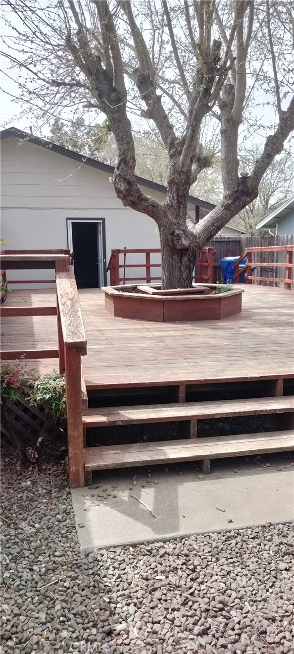 6870 Stonybrook Drive, Clearlake