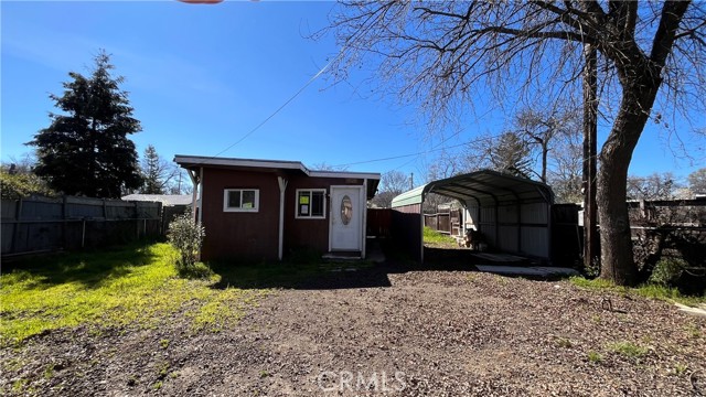 3525 Madrone St, Clearlake
