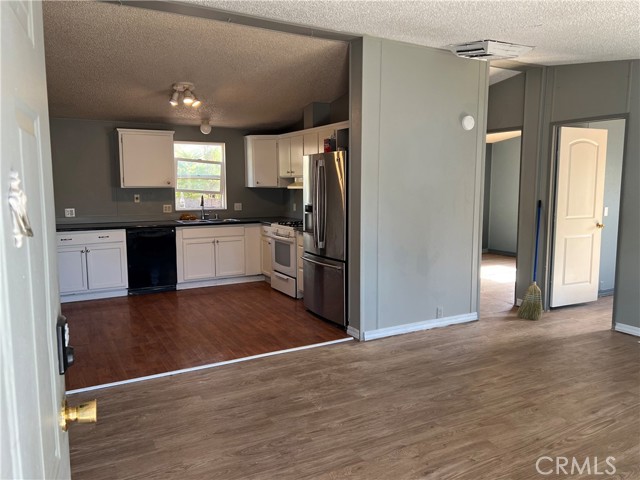 12698 E Highway 20, Clearlake Oaks