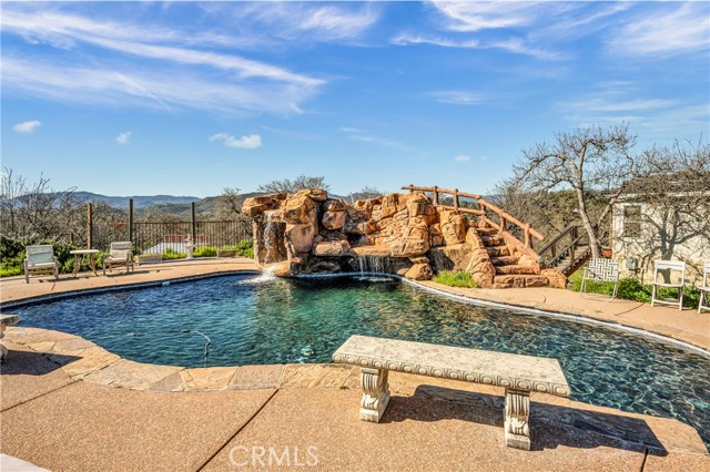 21054 Yankee Valley Road, Hidden Valley Lake