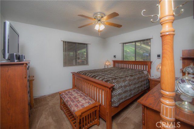2861 San Joaquin Avenue, Clearlake