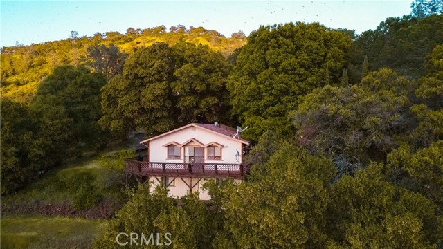 2861 San Joaquin Avenue, Clearlake