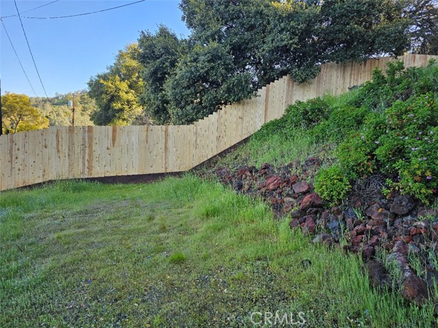 2861 San Joaquin Avenue, Clearlake