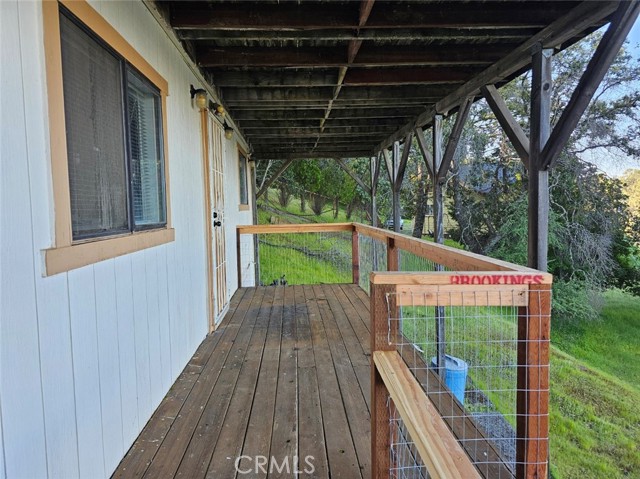 2861 San Joaquin Avenue, Clearlake