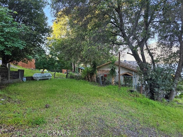 2861 San Joaquin Avenue, Clearlake