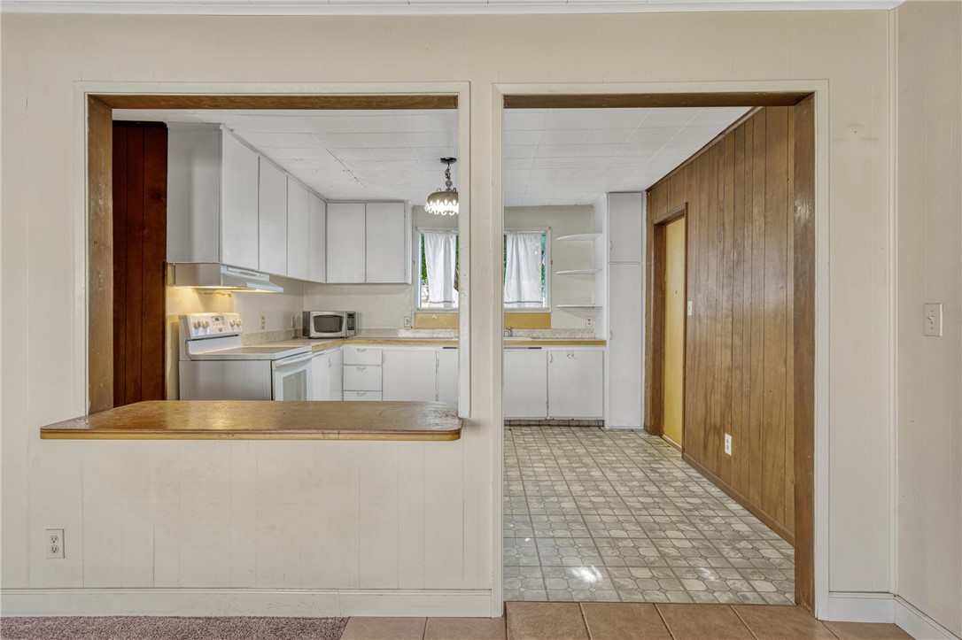9390 Main Street, Upper Lake