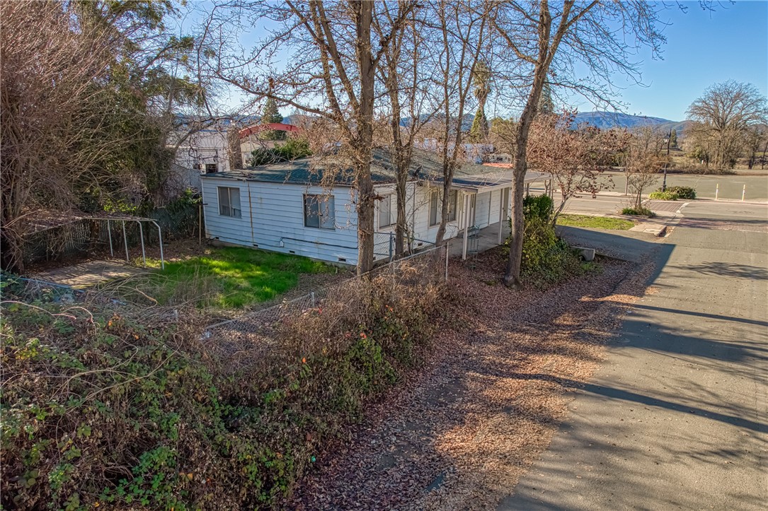 9390 Main Street, Upper Lake