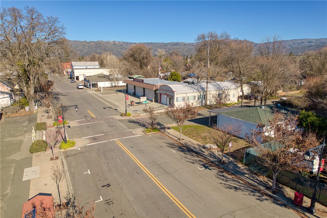 9390 Main Street, Upper Lake