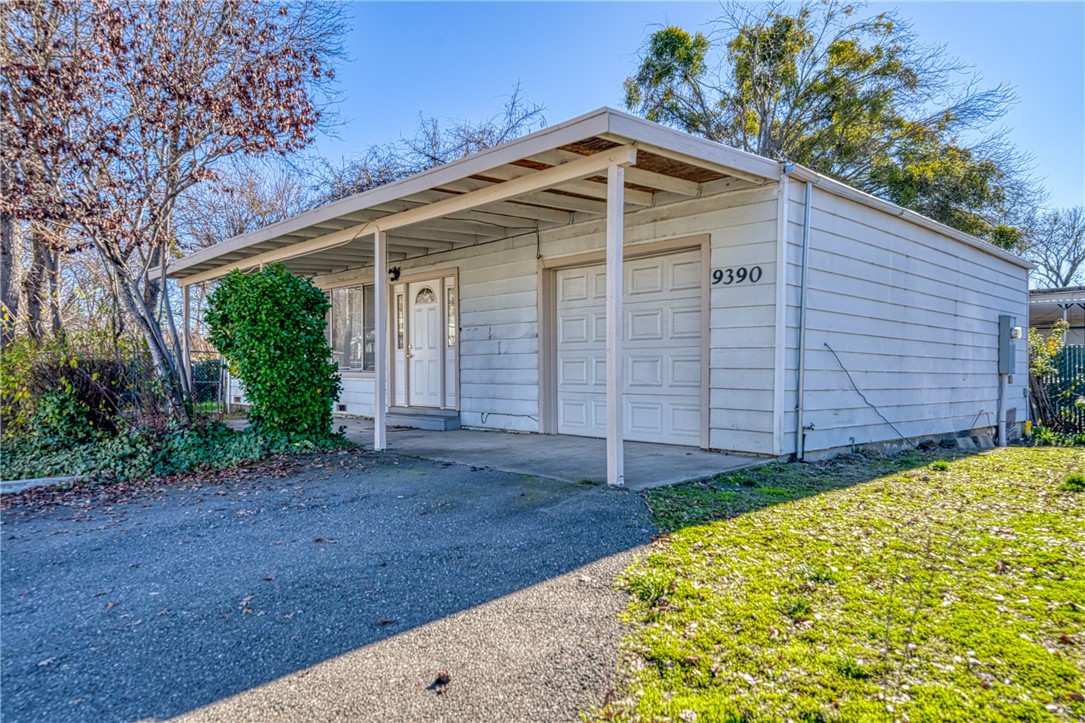 9390 Main Street, Upper Lake