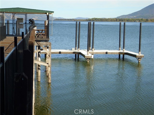 10 Royale Avenue, Lakeport