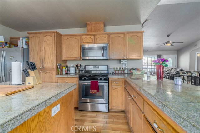 3409 Wolf Creek Road, Clearlake Oaks