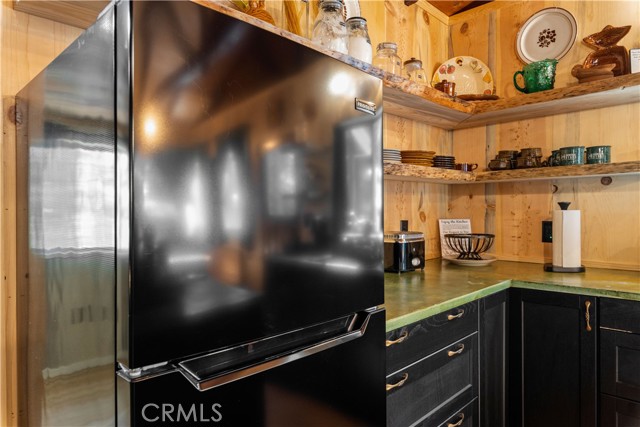 17040 Edgewood Way, Cobb