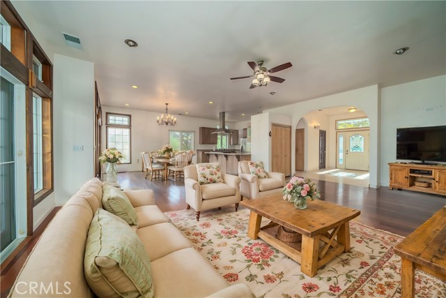 4528 Hill Road, Lakeport