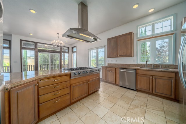 4528 Hill Road, Lakeport