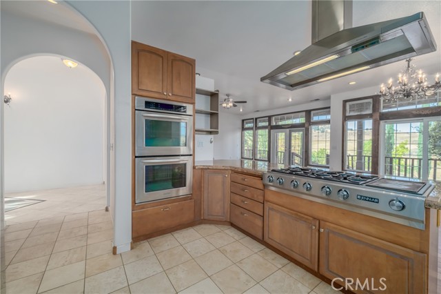 4528 Hill Road, Lakeport