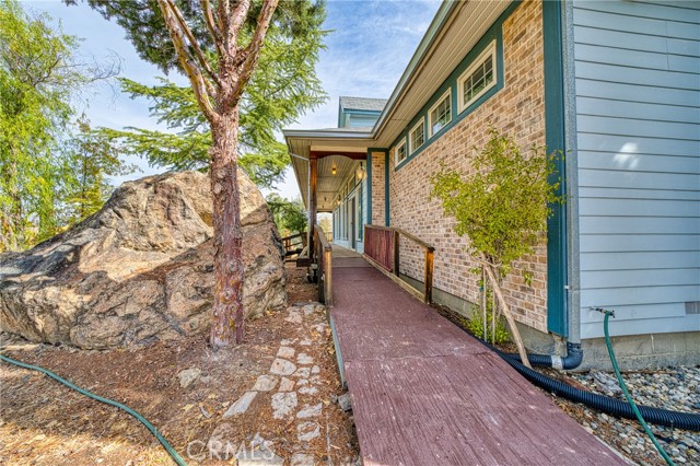 4528 Hill Road, Lakeport