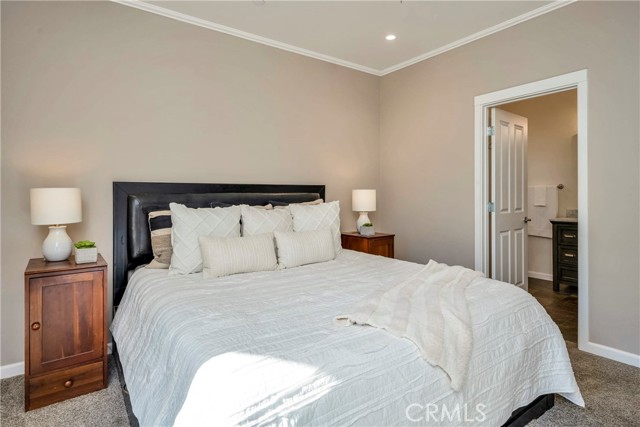15425 Graham Street, Middletown