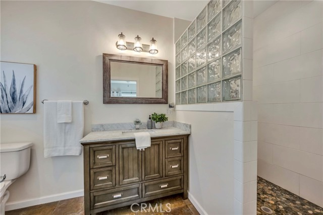 15425 Graham Street, Middletown