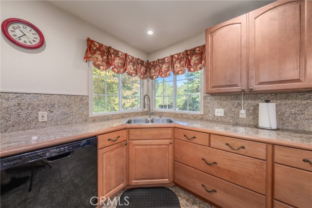 8656 Paradise Valley Boulevard, Lucerne