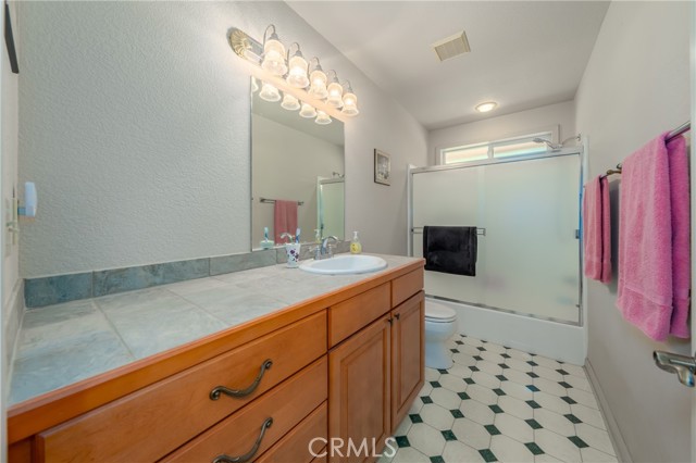 8656 Paradise Valley Boulevard, Lucerne