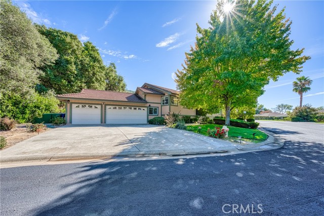 8656 Paradise Valley Boulevard, Lucerne