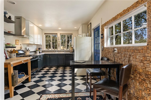 8707 Wight Way, Kelseyville