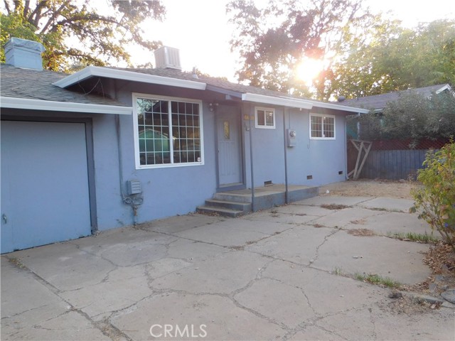 14420 Walnut Avenue, Clearlake