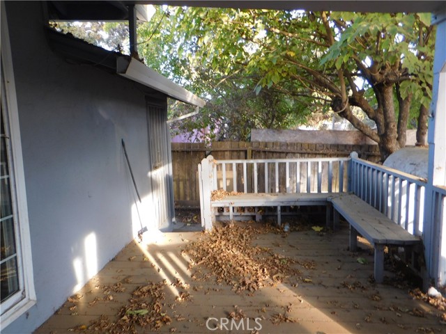 14420 Walnut Avenue, Clearlake