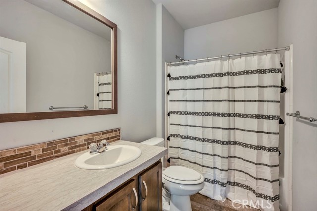 18808 Grange Road, Middletown