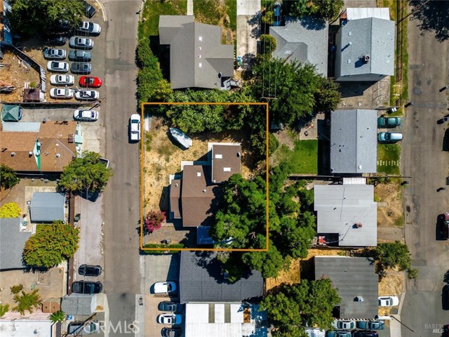 55 E Street, Lakeport