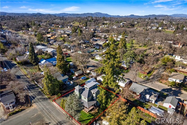 580 Fifth Street, Lakeport
